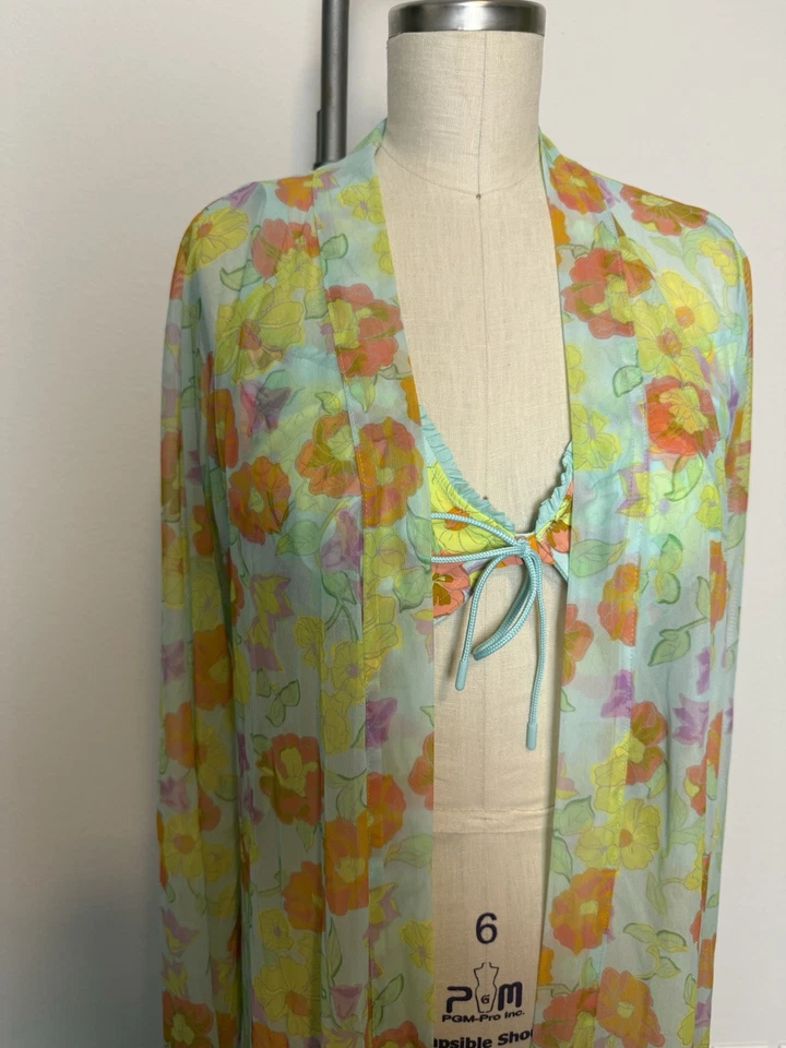 Savage X Fenty Floral Mesh Robe & Underwire Bikini Top Set, Size M/L & 38DD - Image 2 of 4