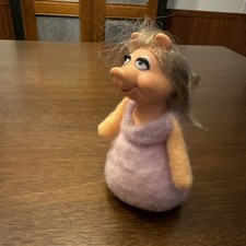 Vintage Fisher Price Jim Henson Muppets Miss Piggy Plush Pink Pig Tag Doll 867