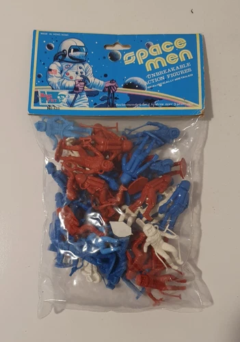 Vintage Hing Fat Space Men Plastic Figures New