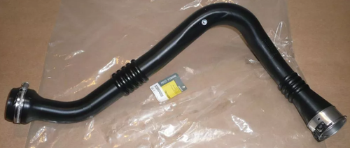 Pièce Renault 8200804000 Tuyau Air Charge Renault Megane III 1.9 DCi - Pièce Origine 8200804000 Tuyau Turbo Megane III Pièce Renault 8200804000 Tuyau Air Charge Renault Megane III 1.9 DCi - Pièce Origine 8200804000 Tuyau Turbo Megane III