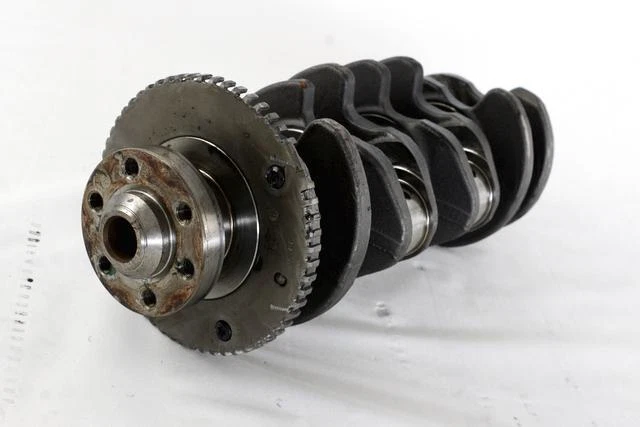 038105021C ALBERO MOTORE VOLKSWAGEN NEW BEETLE 1.9 D 74KW 5M 3P (2004) RICAMBIO Foto 2 de 4