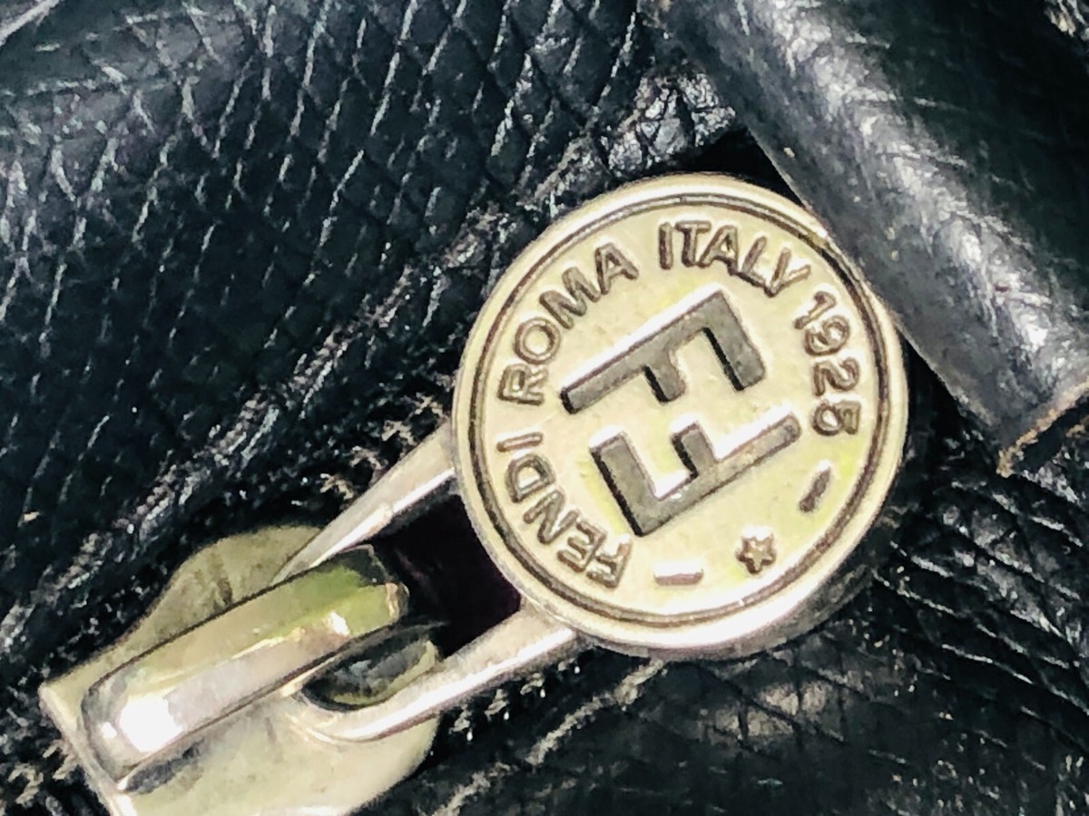 バッグ Fendi vintage fendi sas bag antique Vintage Fendi SAS Black Tobacco Pequin Stripe PVC Vinyl