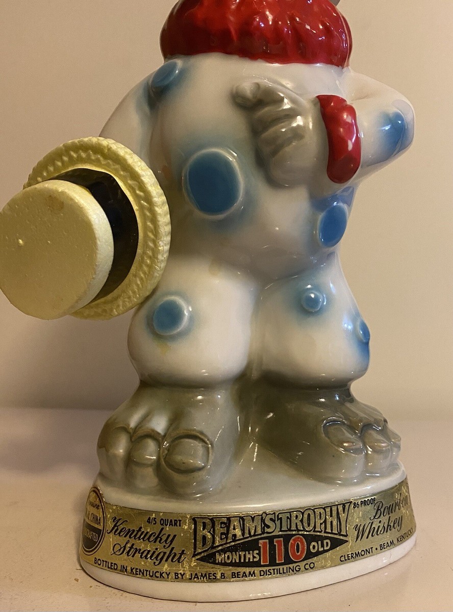 VTG 1968 Beam's Trophy Kentucky Bourbon Whiskey Decanter Bottle