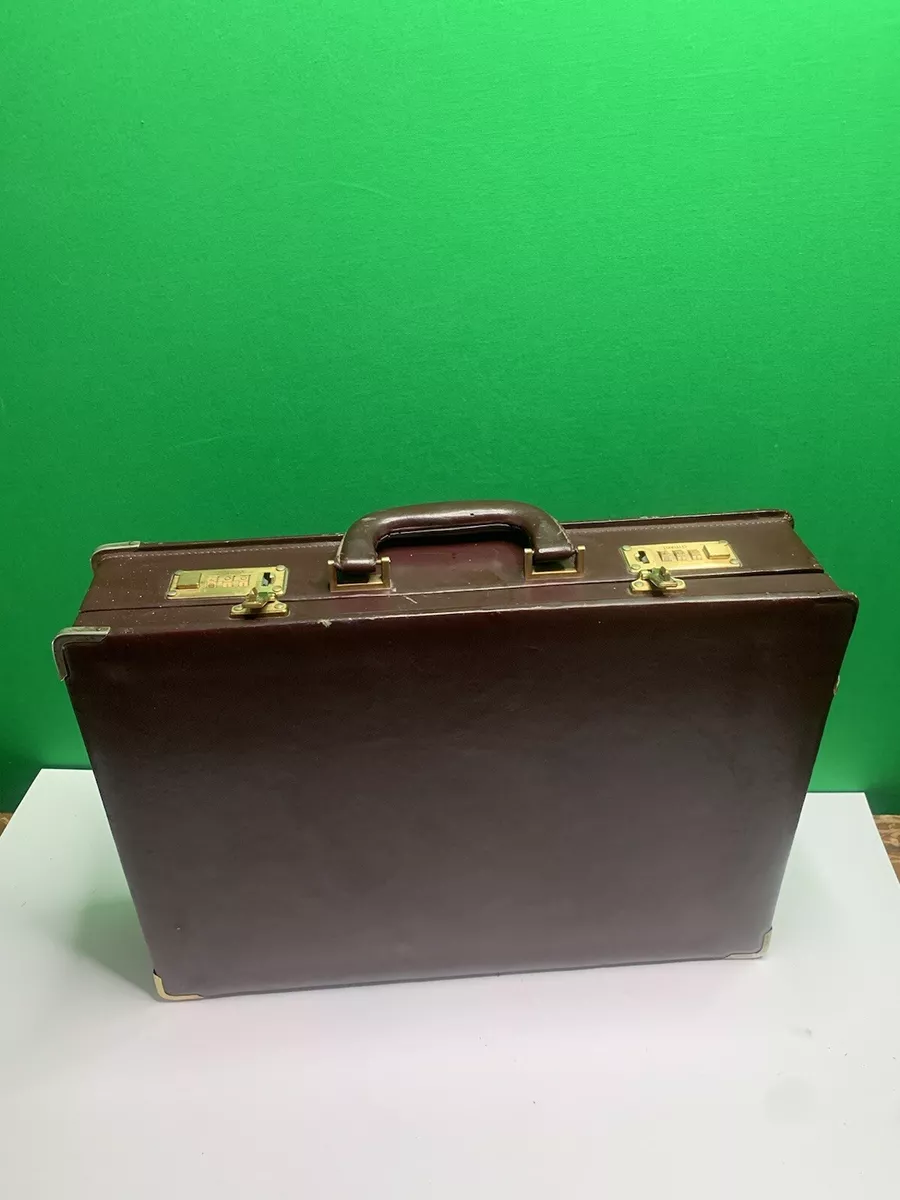 Sold at Auction: Vintage Louis Vuitton Hardbody Attache Briefcase