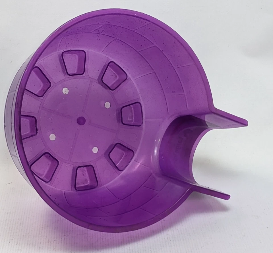 Kaytee 小动物 Igloo 宠物几内亚猪雪貂矮人兔子 Chinchillas — 第 4/4 张图片