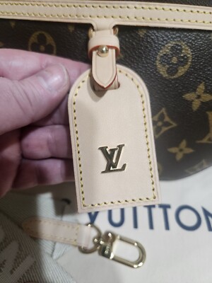 BNIB Louis Vuitton High Rise Bumbag Monogram Canvas M46784