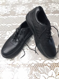 slip resistant shoes for diabetics