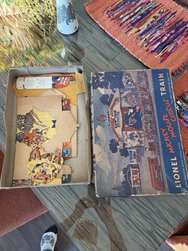 Rare Lionel Mickey Mouse Circus Train Box And Cardboard, 1935 Original ...