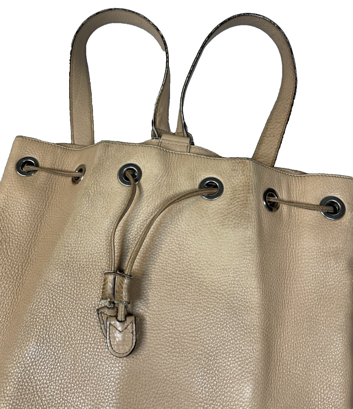 Gucci Soho Leather Drawstring Backpack Beige Pebb… - image 4