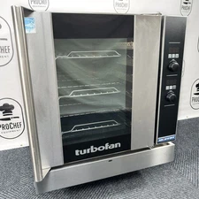 Moffat Turbofan G32D5-1 Natural Gas Convection Oven 34,500 BTU 110-120V