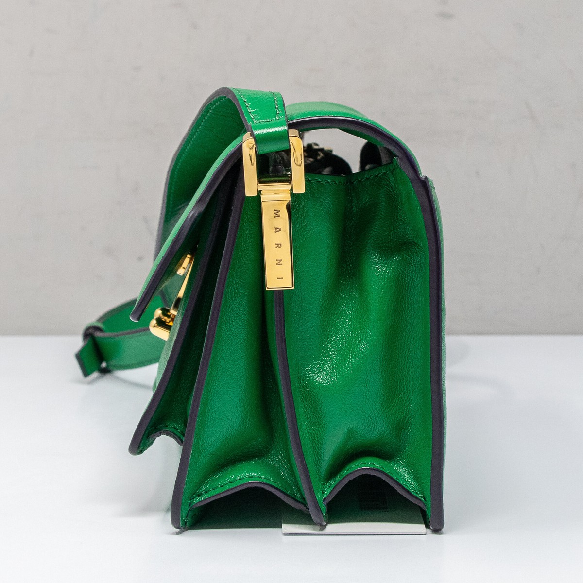 ✨【MARNI】TRUNK SOFTバッグ ミニ 2022 MARNI TRUNK SOFT ソフトトランクバッグミニ