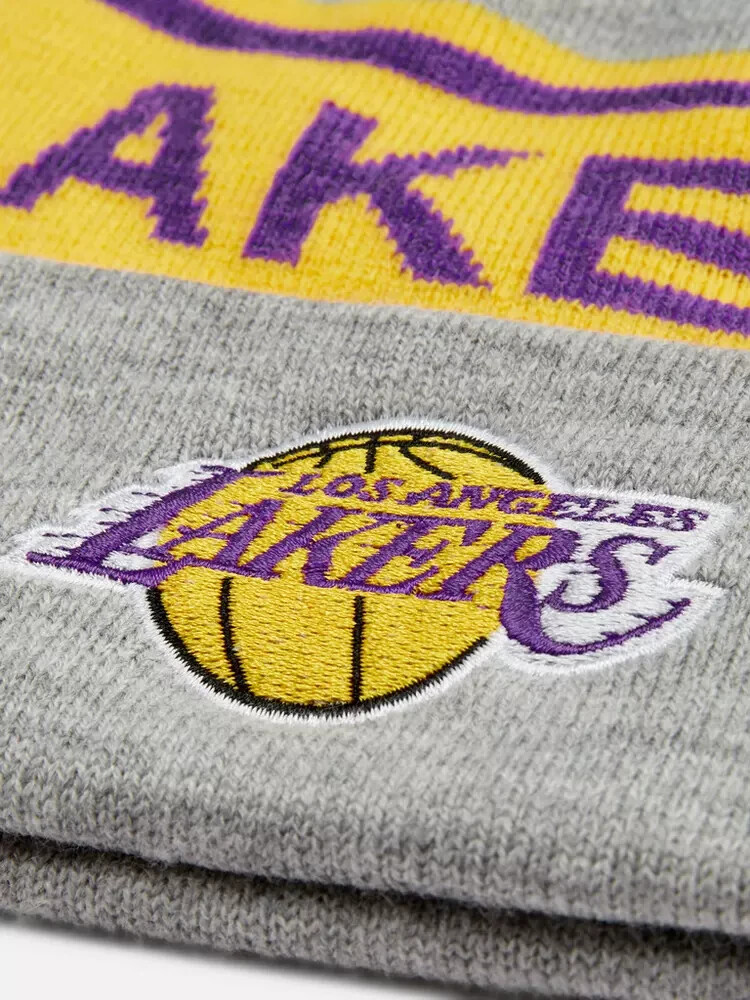 BNWT NBA Los Angeles Lakers Beanie Adult Bobble Hat PRIMARK Basketball