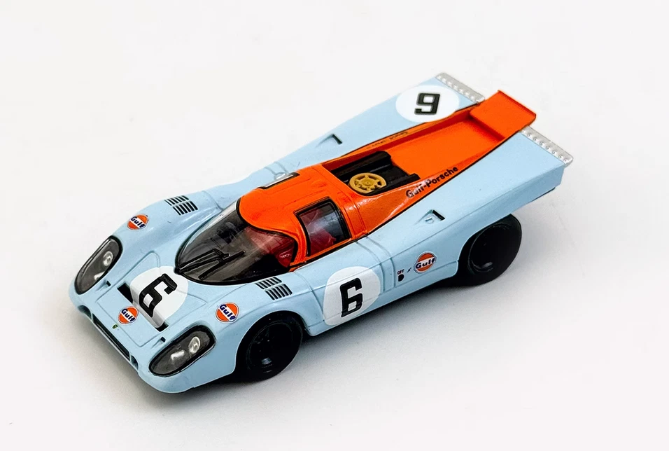 Traje de coche fundido a presión de aleación 1:64 Porsche 917 KH Le Manse GULF Foto 2 de 4