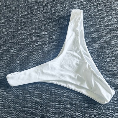 Bikinihose Größe Large SHEIN weiß hohes Bein Tanga Urlaub Bademode Slip L