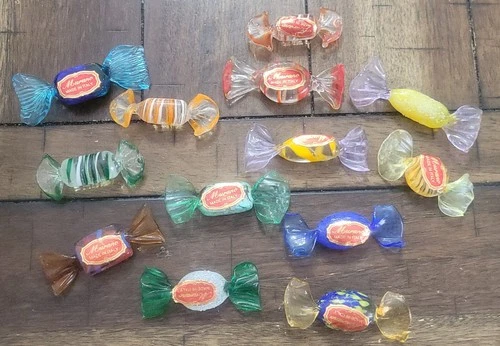 13 Pc Vtg Hand Blown Murano Glass Small Wrapped Candies Figurines
