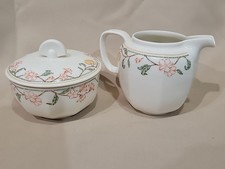 Wedgwood - Carmel Creamer & Sugar Bowl Peaches & Flowers Ivory England