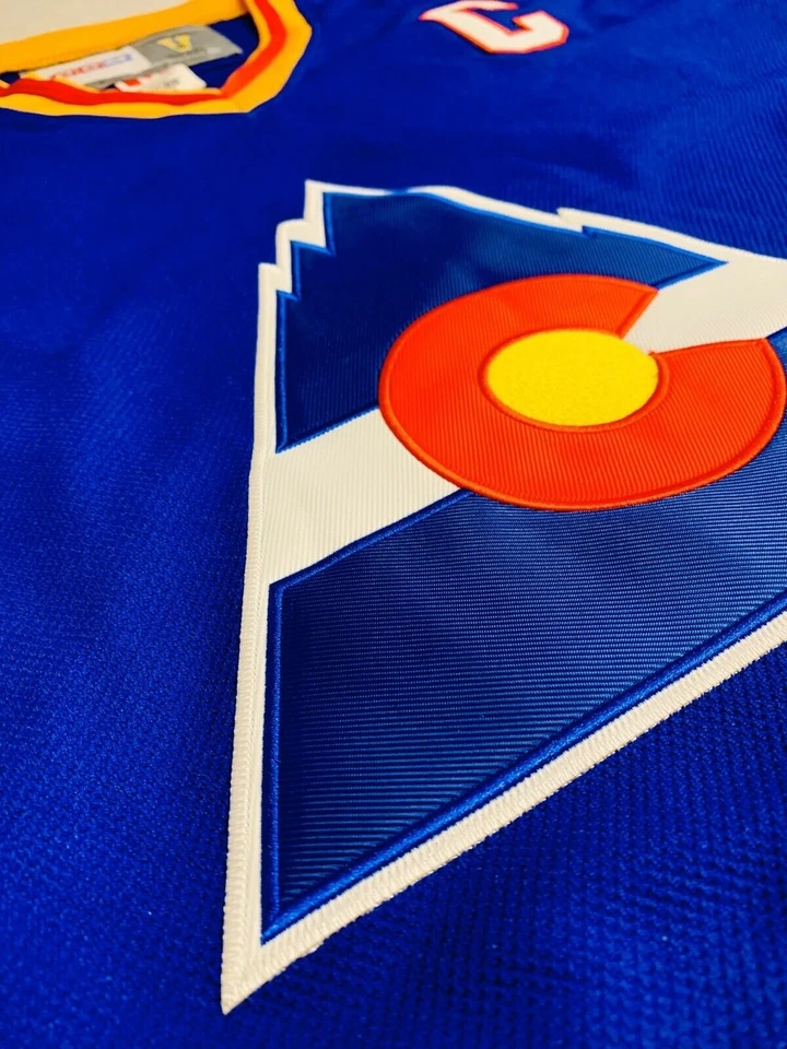 1980 Lanny McDonald Colorado Rockies Classic Blue Jersey Size Men's XL - Image 3 of 4