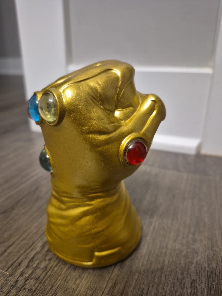 Nerd Block Marvel Thanos Infinity Gauntlet Paperweight  2016  - Image 2 of 4