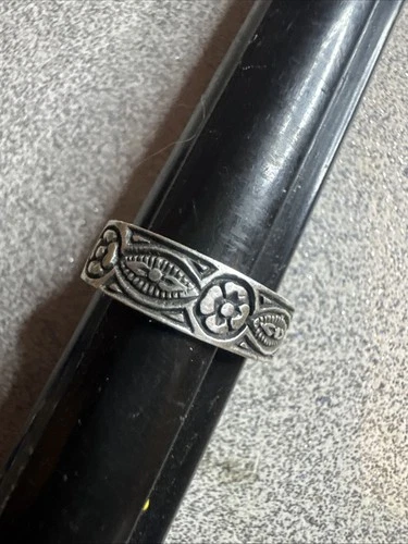 Vintage 925 Silver Toe Ring Marked CW Floral