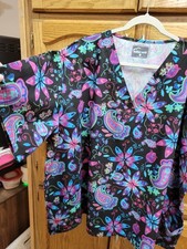 NWOT Ladies Multicolored Paisley Scrub Top By Butter Soft sz 4X