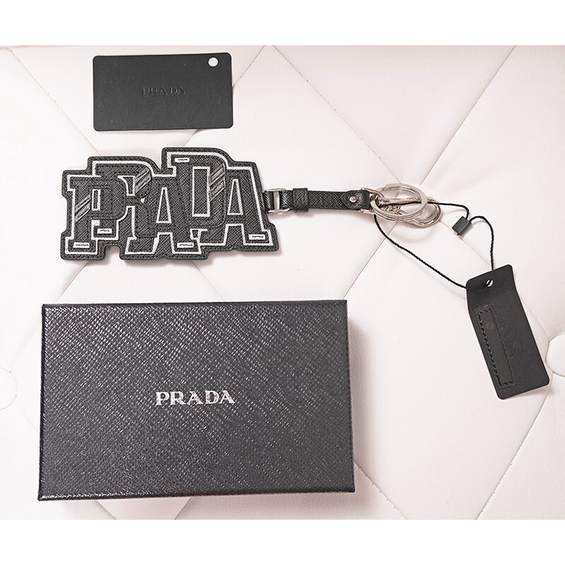 キーホルダー・キーリング PRADA Black calf hair and leather keyring img_2D_0001_a0e1e8e7-46cd-421c