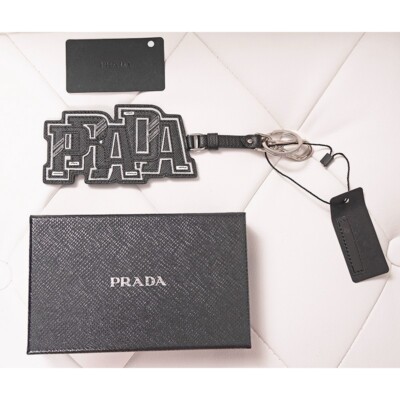 NEW $495 PRADA Preppy LOGO Gray Black SAFFIANO LEATHER Trick