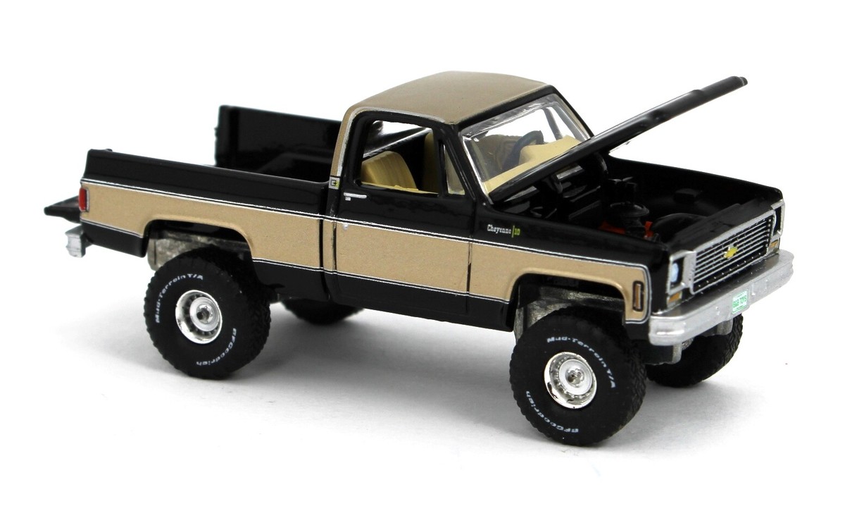 ミニカー GOC 1/64 Chevrolet Kodak 1/64 GOC GOCCKW Chevrolet Kodiak White LHD – Network Shuttle