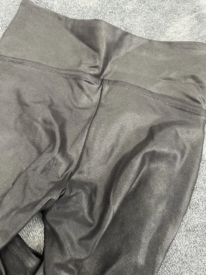 Leggings Spanx de cuero sintético para mujer, talla S - negros Foto 4 de 4