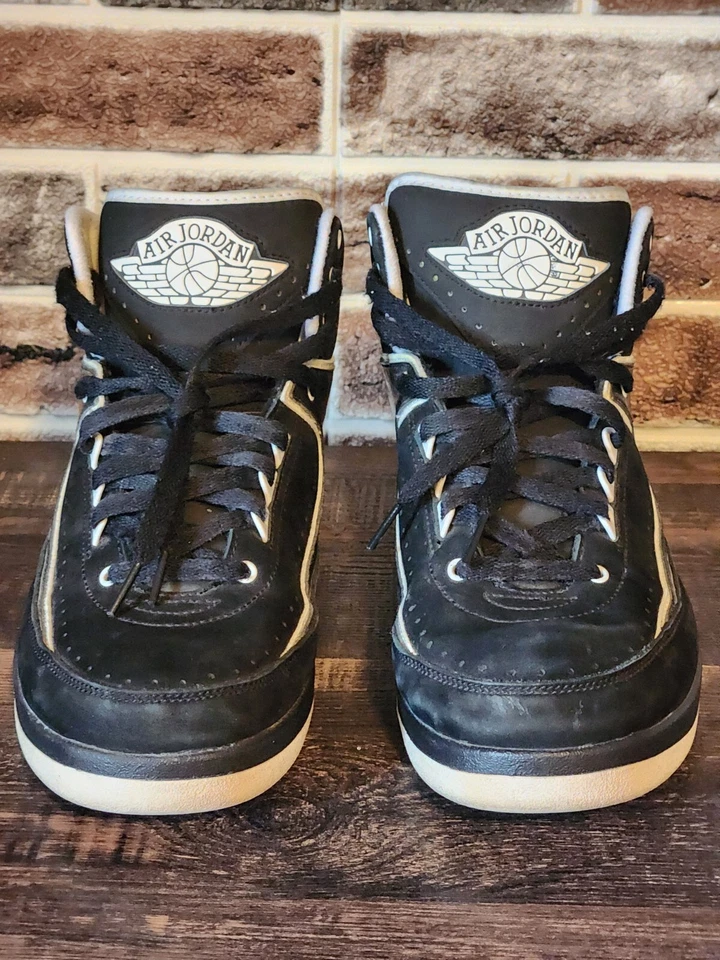 Jordan 2 Retro QF Negro Blanco Talla US Hombres Talla 9 395709-001 Foto 3 de 4