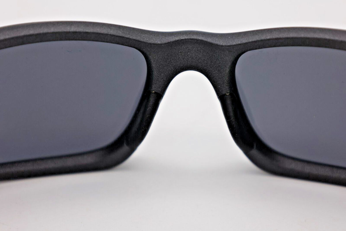 Oakley Ferrari Special Edition Chainlink Sunglasses Black Oakley Ferrari Special Edition Chainlink Sunglasses Black
