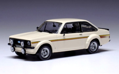 ミニカー ixo MODELS FORD ESCORT MKII IXO DIECAST 1/43 1976 FORD ESCORT MKII MK2 RS1800 RS 1800 BEIGE