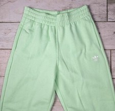 adidas Originals Women's S Adicolor Essentials Fleece Joggers Light Green IR5965