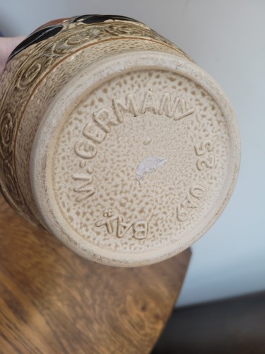 Retro WGP Vase Bay Keramik 670-25 Natural Tones Embossed Nouvea - Picture 6 of 6
