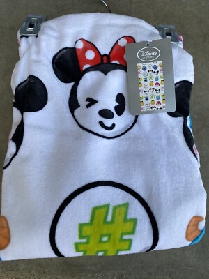 Disney Nemo Beach Towel 30/" x 60/"