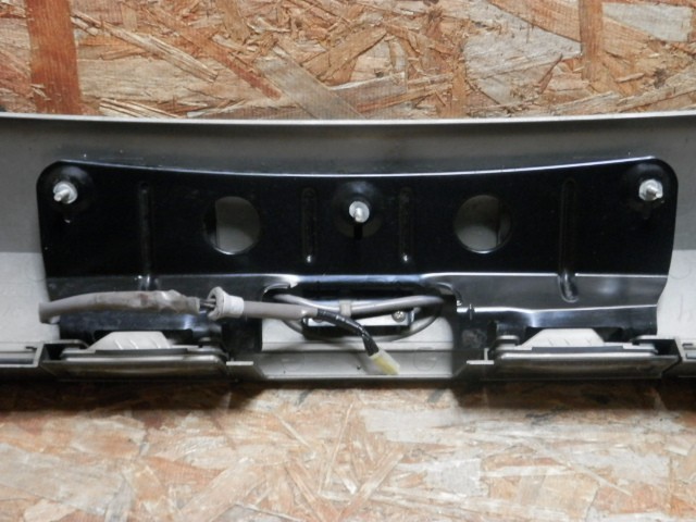 Picture 9 of 12
