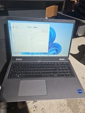 Dell Precision 3560 Core i7-1165G7 2.80GHz 8GB 256GB NVMe Windows 11 Pro.   #j4