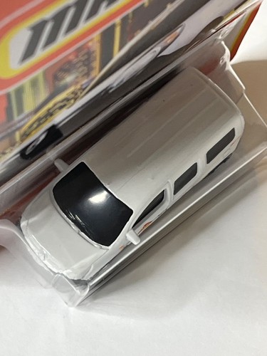 Matchbox Renault Kangoo Shell Van White 30/100 1:64 Diecast Delivery Vehicle - Picture 7 of 7