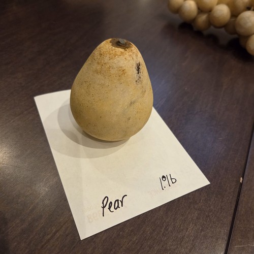Vintage Italian Alabaster Stone Fruit *PEAR ONLY* Unpolished Realistic Antique - Picture 7 of 7