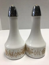 GEMCO Correlle Corning Butterfly Gold Oil & Vinegar Shakers Bottles Cruets