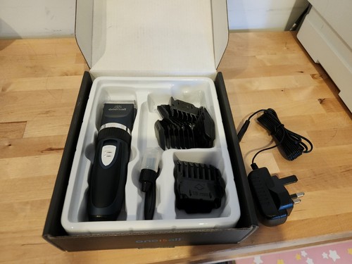 Oneisall X2 Cordless Dog Cat Pet Hair Trimmers Cutters UK Plug