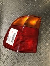 Rückleuchte links  BMW 5er Touring (E39)  Heckleuchte links 218397