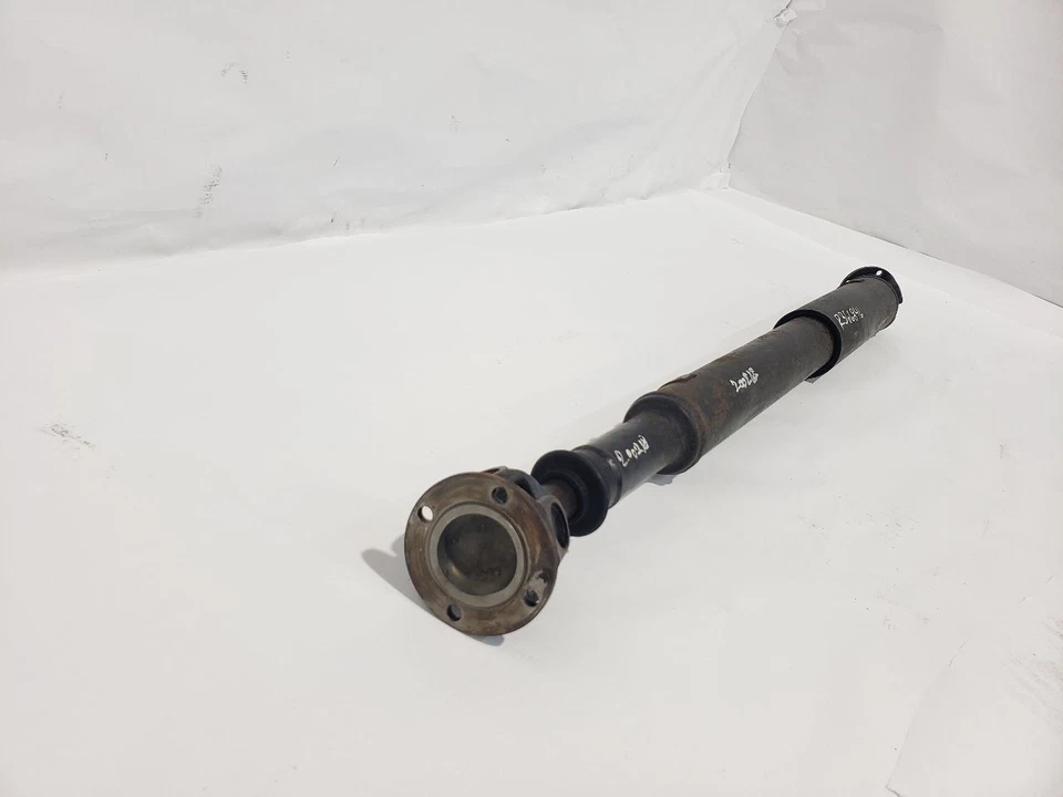 Rear Drive Shaft 4.0 Automatic RWD OEM 1992 1993 1994 1995 1996 Jaguar XJS - Image 3 of 4