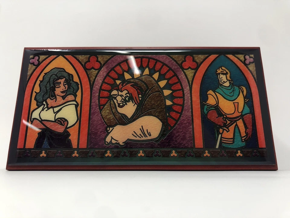 Reloj Fossil Disney 1996 jorobado de Notre Dame Quasimodo Esmeralda con caja Foto 3 de 4