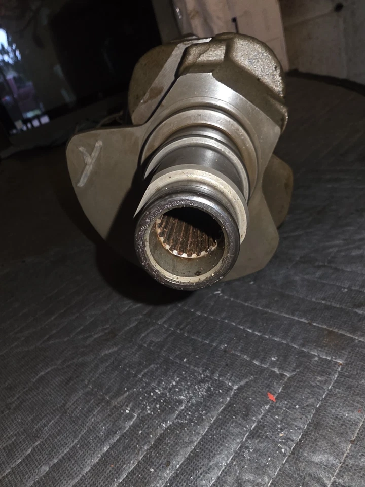 🔥 Yamaha OEM Crankshaft 6P2-11410-01-00 – 250HP Four Stroke 3.3L 🔥 - Image 2 of 4