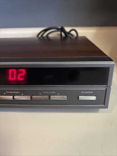 Decoder didascalia chiuso Telecaption II vintage 1986 venatura del legno NCI 200 testato funziona* - Foto 4 di 14
