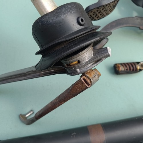 BMW E34 E32 M30 G260/6 Manual Pedals Shifter Driveshaft Cross Brace 535i 530i - Picture 4 of 9