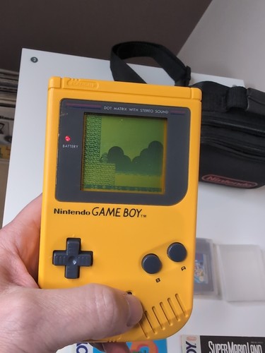 Nintendo Game Boy GMD-01 Yellow & Official Nintendo Carry Bag 4 games marioland - Picture 15 of 21