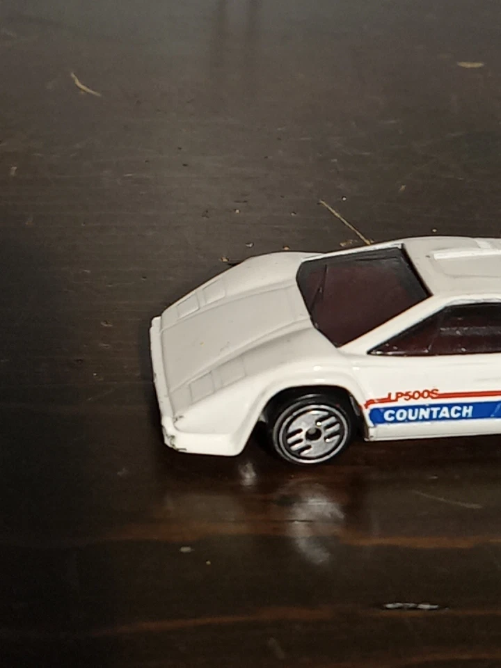 VINTAGE HOT WHEELS LAMBORGHINI LP500S COUNTACH WHITE UH 1989 MALAYSIA*NEAR MINT  - Image 2 of 4
