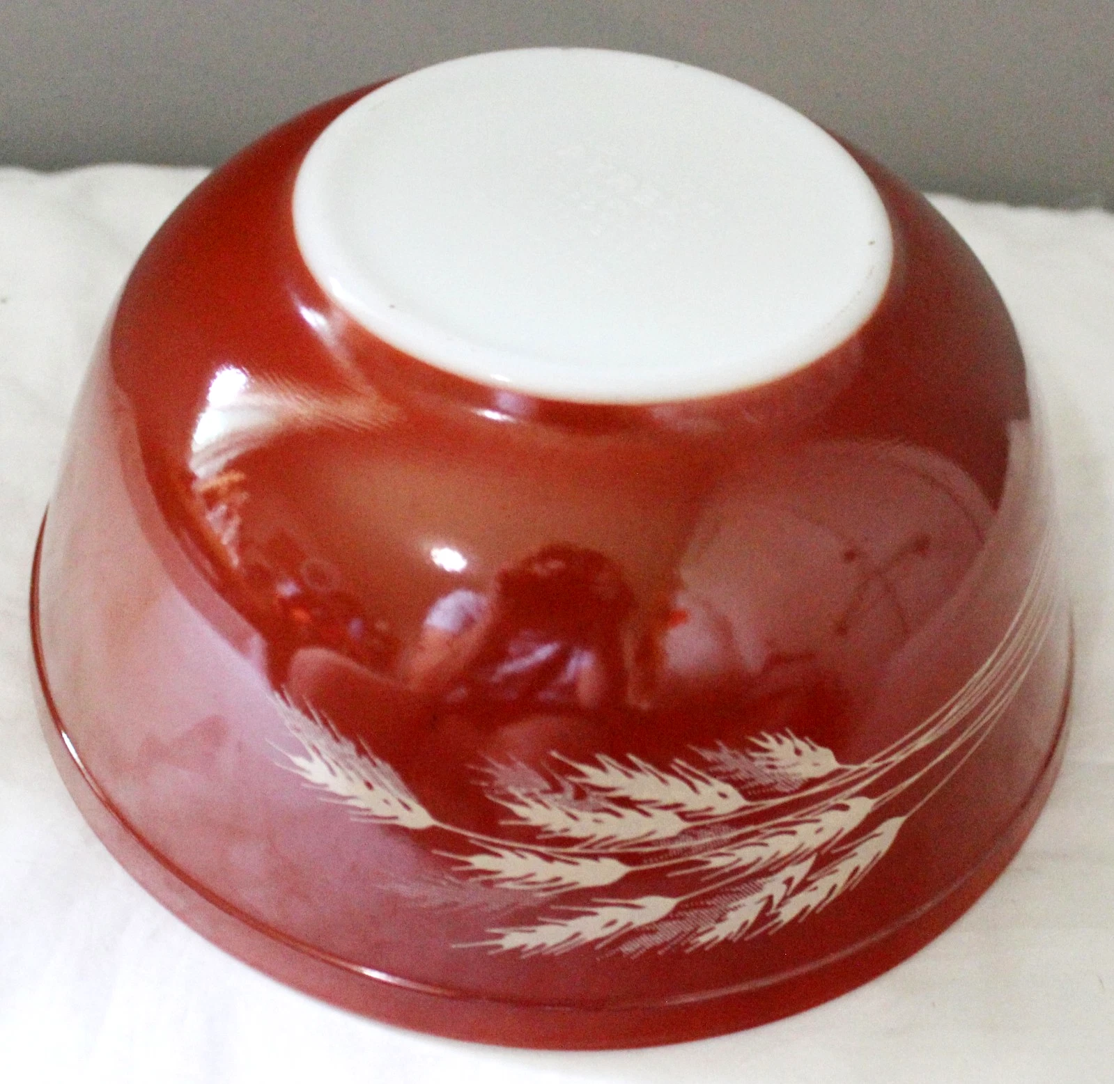 PYREX CORNING NY RUST ORANGE HARVEST WHEAT DESIGN 403 2.5 L MIXING BOWL NICE!