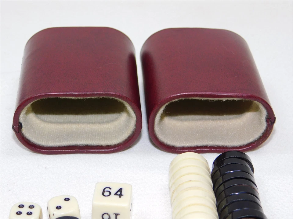 Vtg BACKGAMMON Travel Set Complete in Leatherette Zip Case 9.25" by 7" - Image 4 of 4